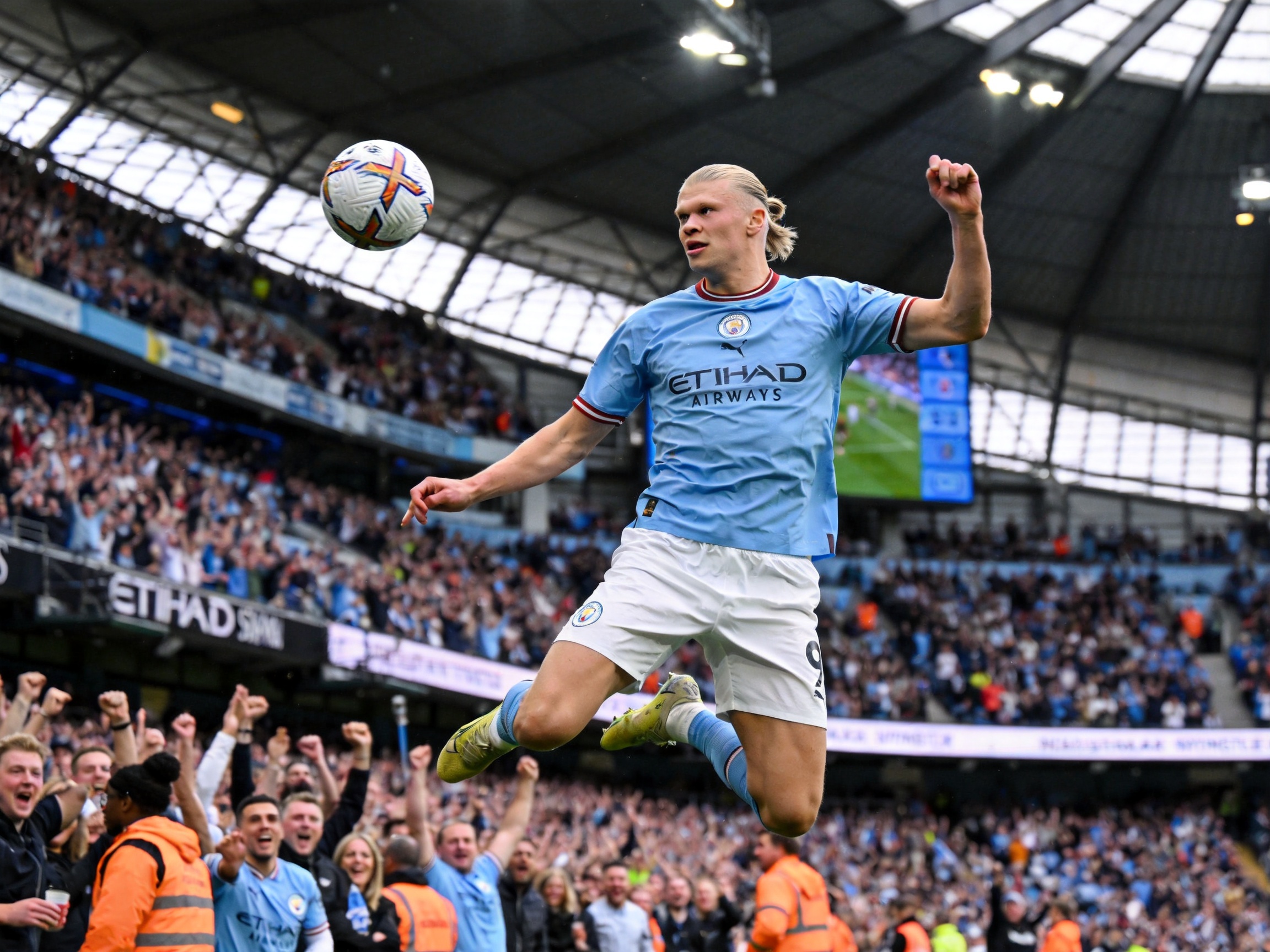 曼城对战阿森纳英超焦点战比赛回顾