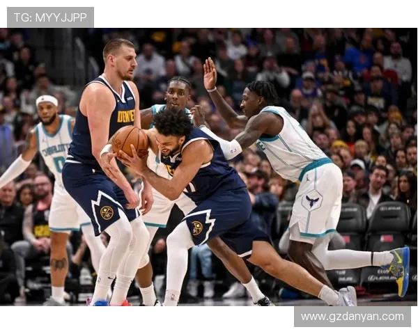 湖人防守漏洞百出A史密斯预测首轮将遭遇森林狼或雷霆掘金双重挑战