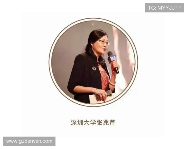 马祖拉强调团队信任与职业态度的重要性助力竞技特质提升